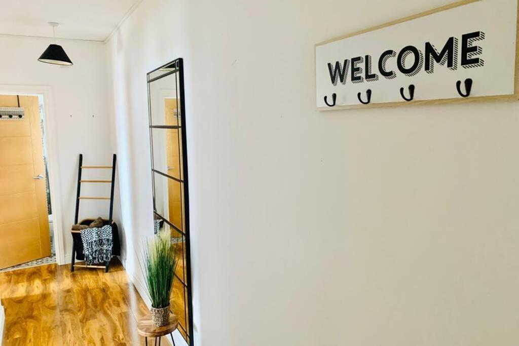Luxury, Centrally Located 2 Bed Modern Apartment Γκρέιτ Γιάρμουθ Εξωτερικό φωτογραφία